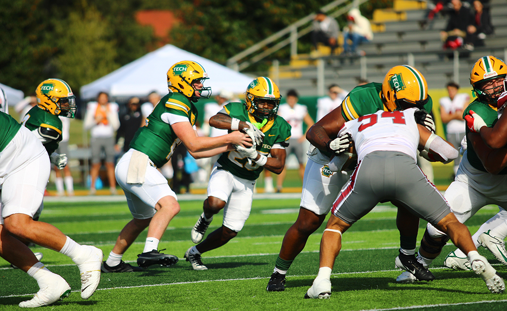 Home Football Game: Wonder Boys vs. East Central
