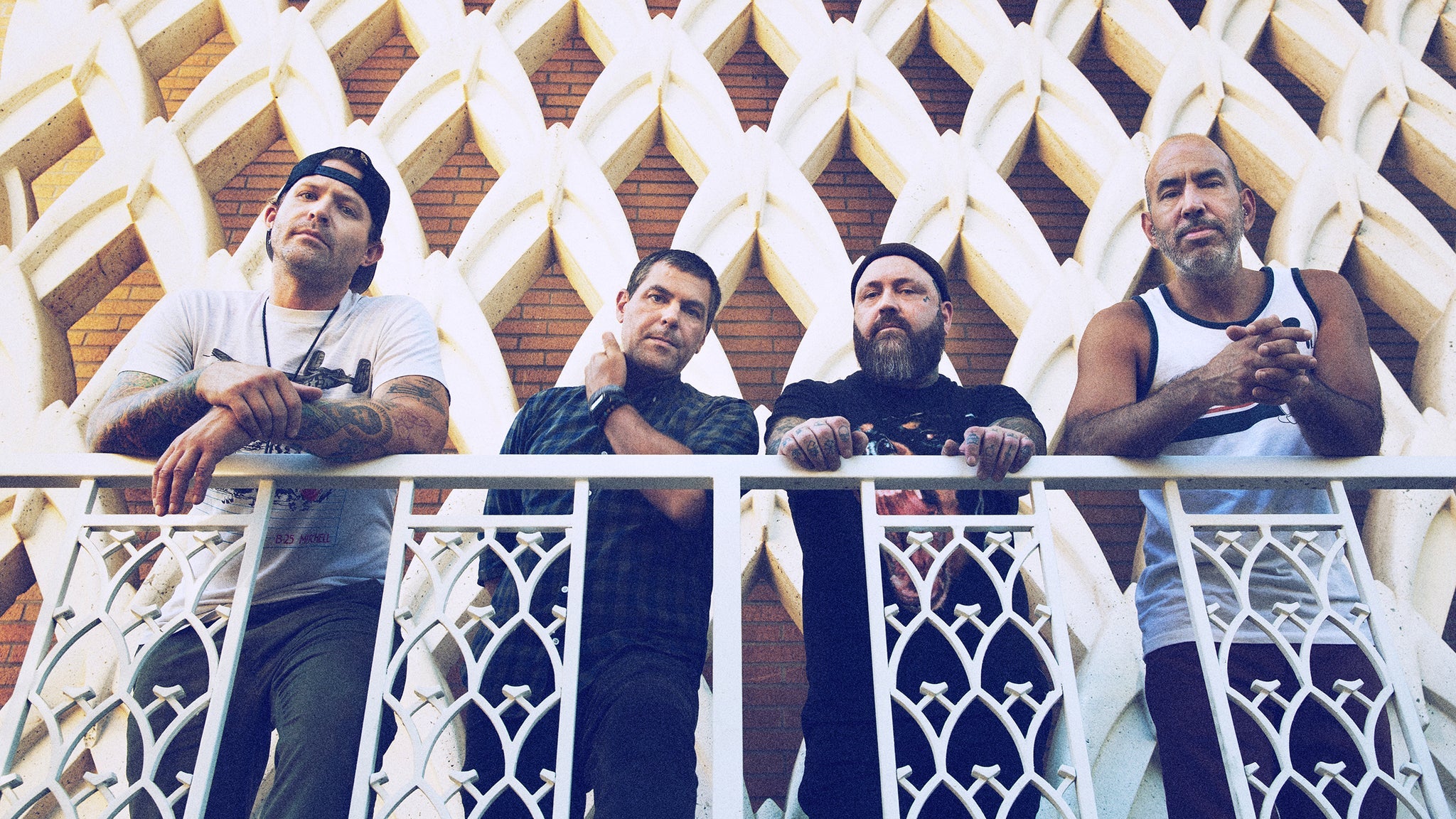 Alien Ant Farm w/ Scarhaven